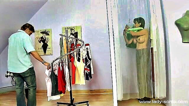 lady sonia - british milf lady sonia gets naughty