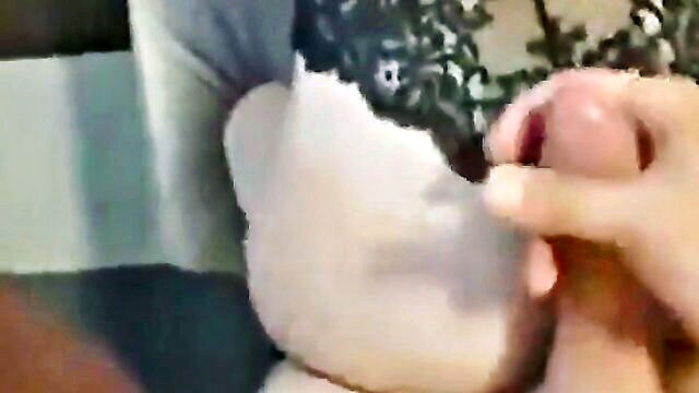 new amateur brunette tesserq gets down and dirty