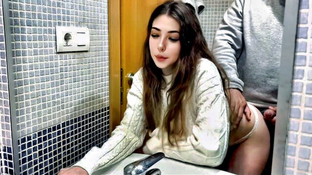 Alejandra X Robert, Lexxapannda - petite whore in the kitchen Lexxapannda