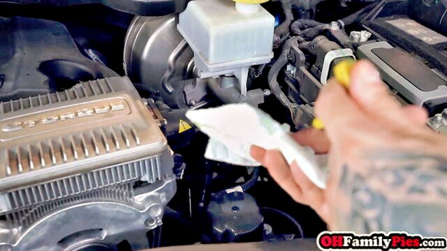 myra moans - myra moans big dick