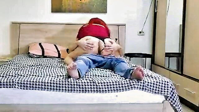 Leesyleme, Nik Konst - mature anal homemade video Leesyleme