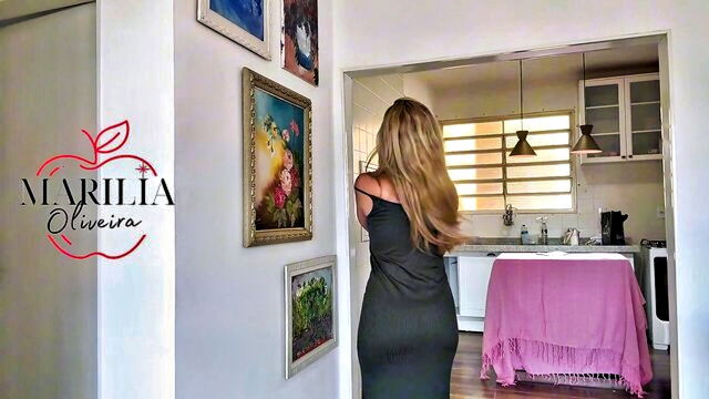 Marilia Oliveira - amateur twerking ass Marilia Oliveira