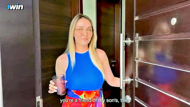 Alina Rai - alina rai russian mom Alina Rai