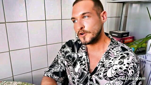 amateur blowjob threesome