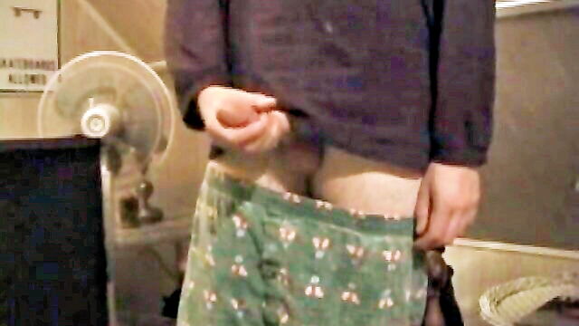 cjayxx young girl cums