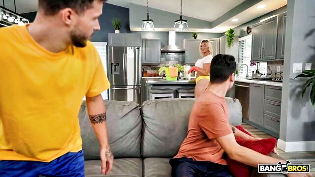 blowjob, cumshot, big dick - jenna starr stepmom