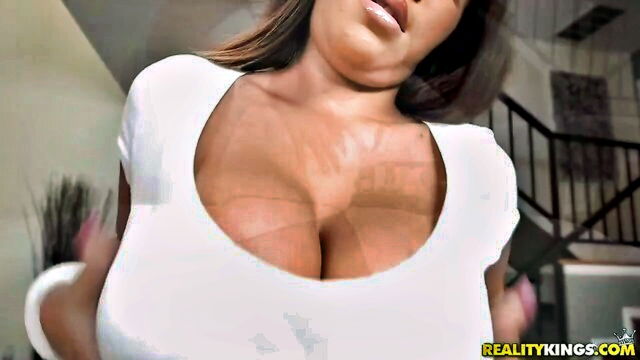 cassidy banks - cassidy banks oiled up