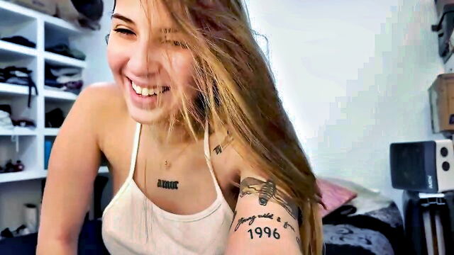 solo, amateur, stripchat - lolykush webcam video