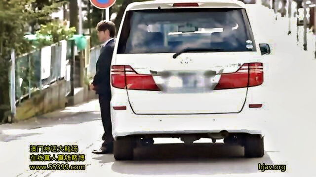 akiho yoshizawa - akih yoshizawa housewife porn