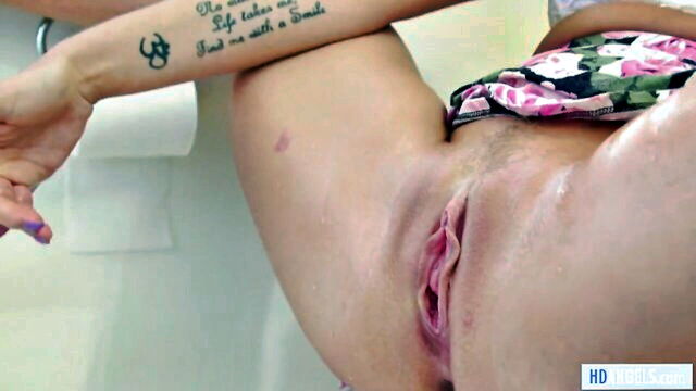 christie stevens, zoey monroe - zoey monroe porn star