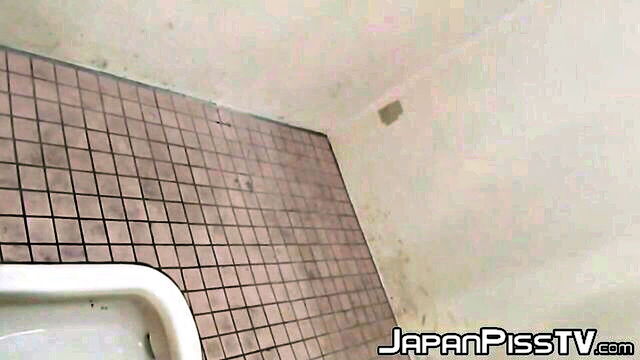 japanpisstv, asian, japanese - japanese piss compilation