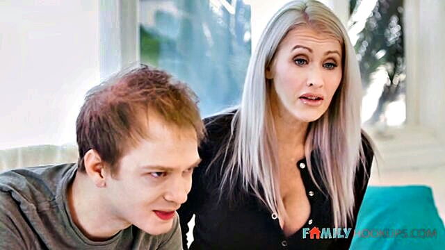 blonde milf, game, pussy - stepmoms tasty twat between game sessions >big tits and big ass too