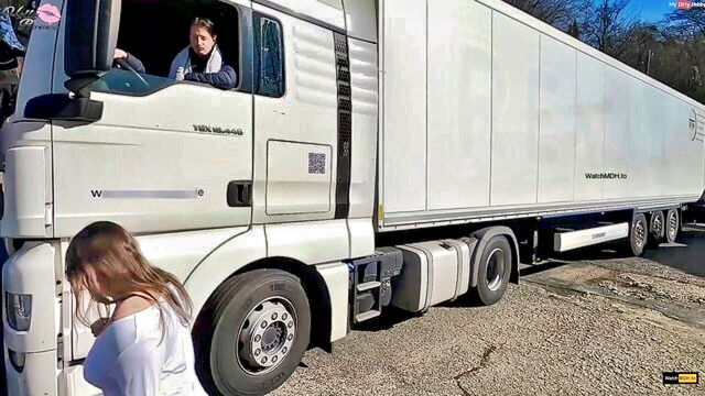 HollyBanks - hollybanks blank facial
