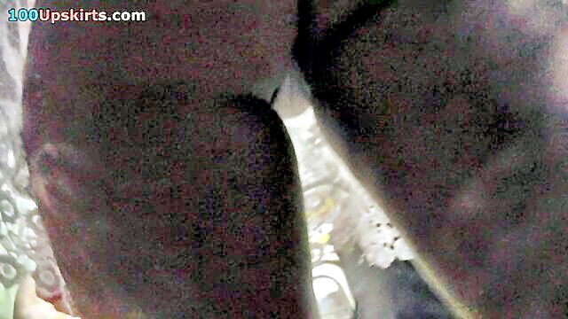 ericka davis reveals her g string and mini skirt in an amateur video : davis_ericka