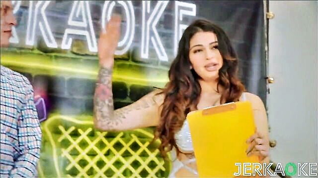 Alex Mack, Gianna Dior - latina princess and sex evangelist in steamy jerkaoke etha_macejkovic