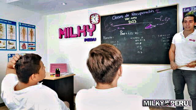 Cachonda Latina - profesora cachonda office Milky Peru