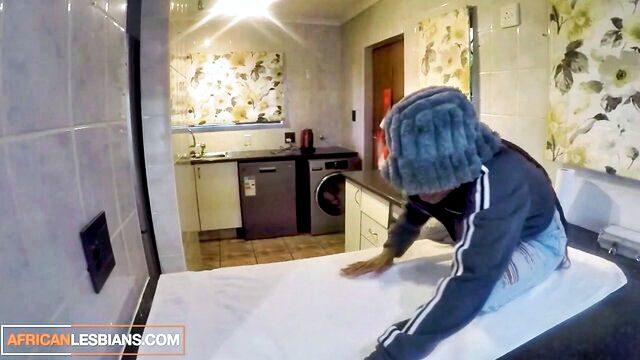 black pussy lesbian video