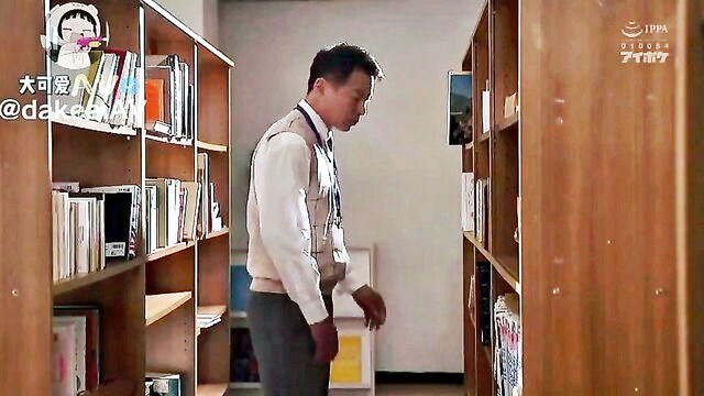 akari tsumugi - japanese fisting