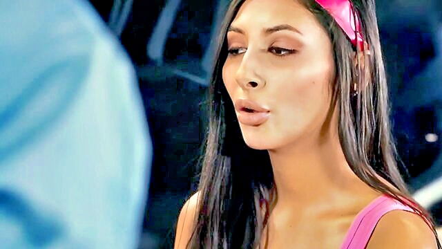 view gata gata teen porn featuring a hot babe : ktremblay
