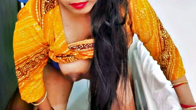 yourpinki - hot milf cum kiss