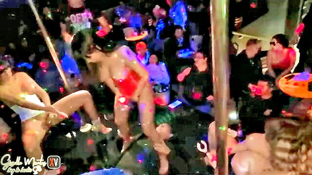 mia marin, giselle montes - mexicali squirt orgy