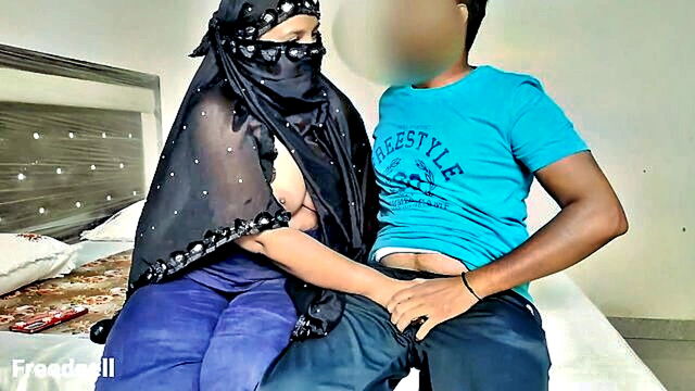 Meri - jasmeen meri behan Freedeell