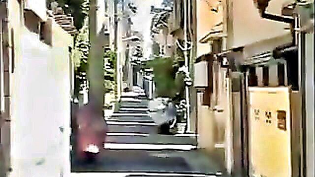 japanese women take part in public top sharking activity and enjoy it : aaliyah99