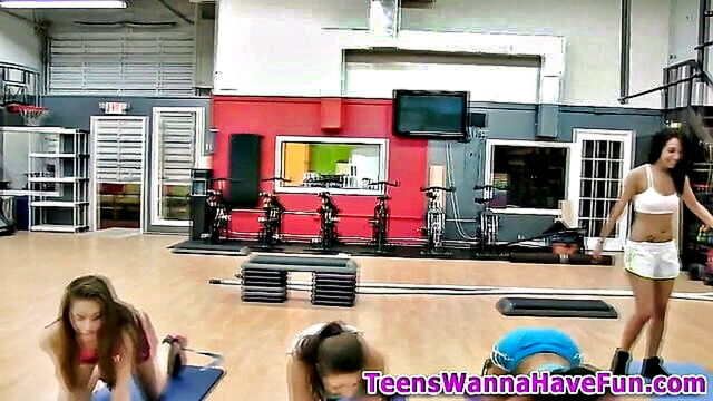 genuine amateurs engaging in steamy squats in high quality gym footage : lucylucy94
