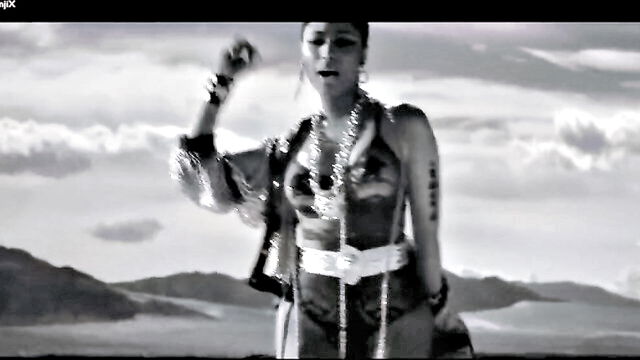 allie haze, nicki minaj - allie haze ass