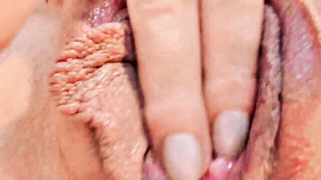 pussy fuck, babe, pussyfucking - big fat pussy lips