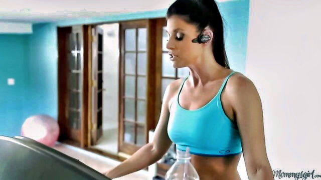 india summer lesbian