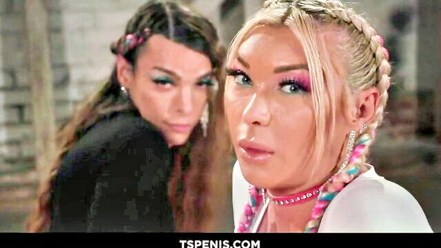 Paris Marie, Aubrey Marie, Aubrey Kate, Pierce Paris, Chelsea Marie - aubrey kate trans porn TS Factor