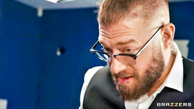 yasmina khan - yasmina khan big boobs