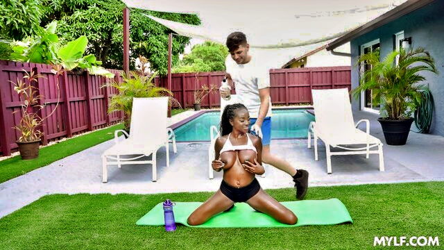 Naomi Foxxx, Kai Jaxon - peaches and white cock