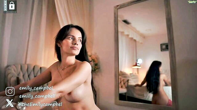 brunette, big ass, big tits - big tits cam girl