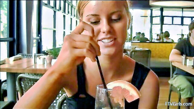 jessis natural boobs