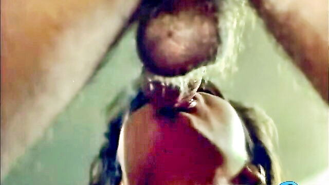 beautiful white lady sucks cock