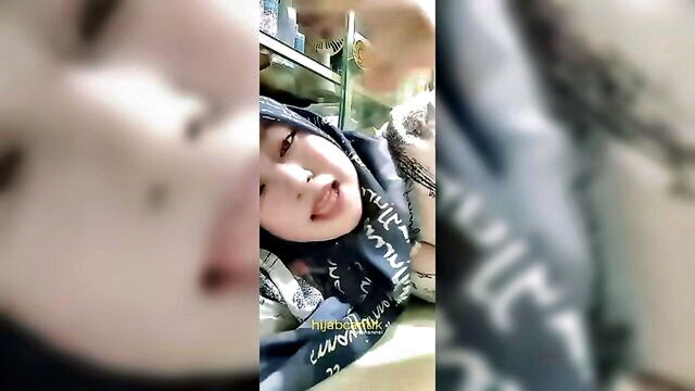 threesome, homemade, asian - istri warung madura threesome