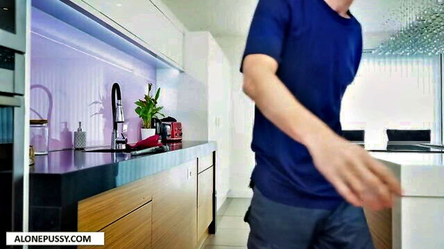 blowjob, big dick, cumshot - brunette gets big dick