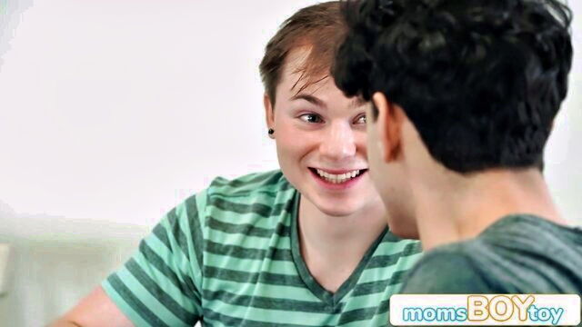 Crystal Clark - crystal clark big tits Mom Lover