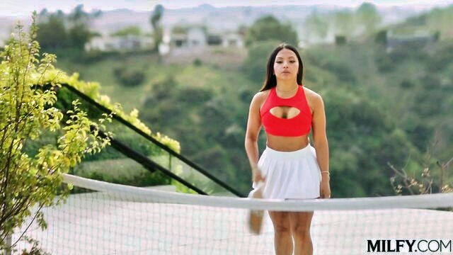 anal loving milf milfy