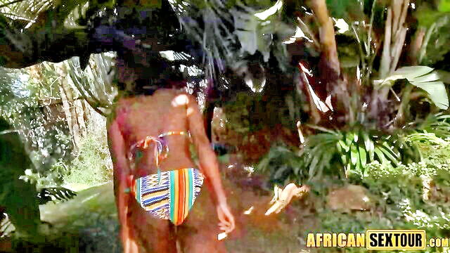 african girl wet pussy in jungle