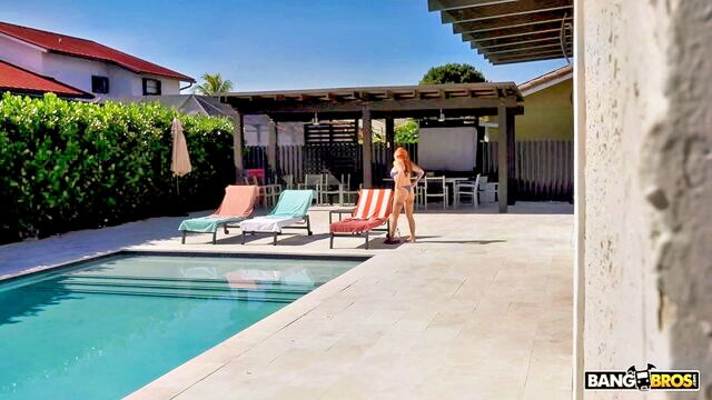 Logan Xander, Cubbi Thompson - bang pov titty neighbor logan xander BangBros