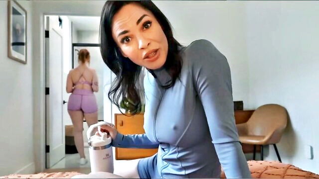 dana dearmond, siri dahl - siri dahl secret stepmom