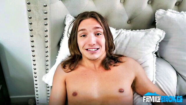 Kayla Kayden, Axel Haze - perv mom blowjob my mom lips Mylf