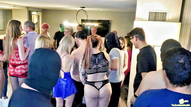 orgasm girl cock sucking