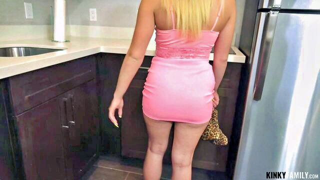 kinkyfamily - kinkylife stepdaughter doggystyle