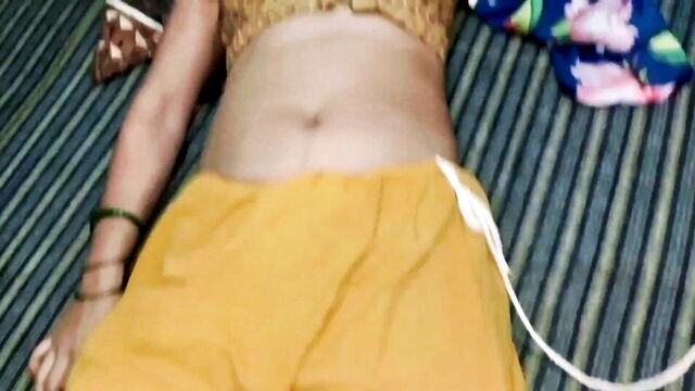 Radha786, Monu - step sister monu indian ravish