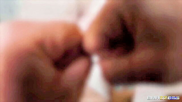 hazel moore - hazel moore brazzersextra크기