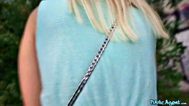 kinky lily joy handjob